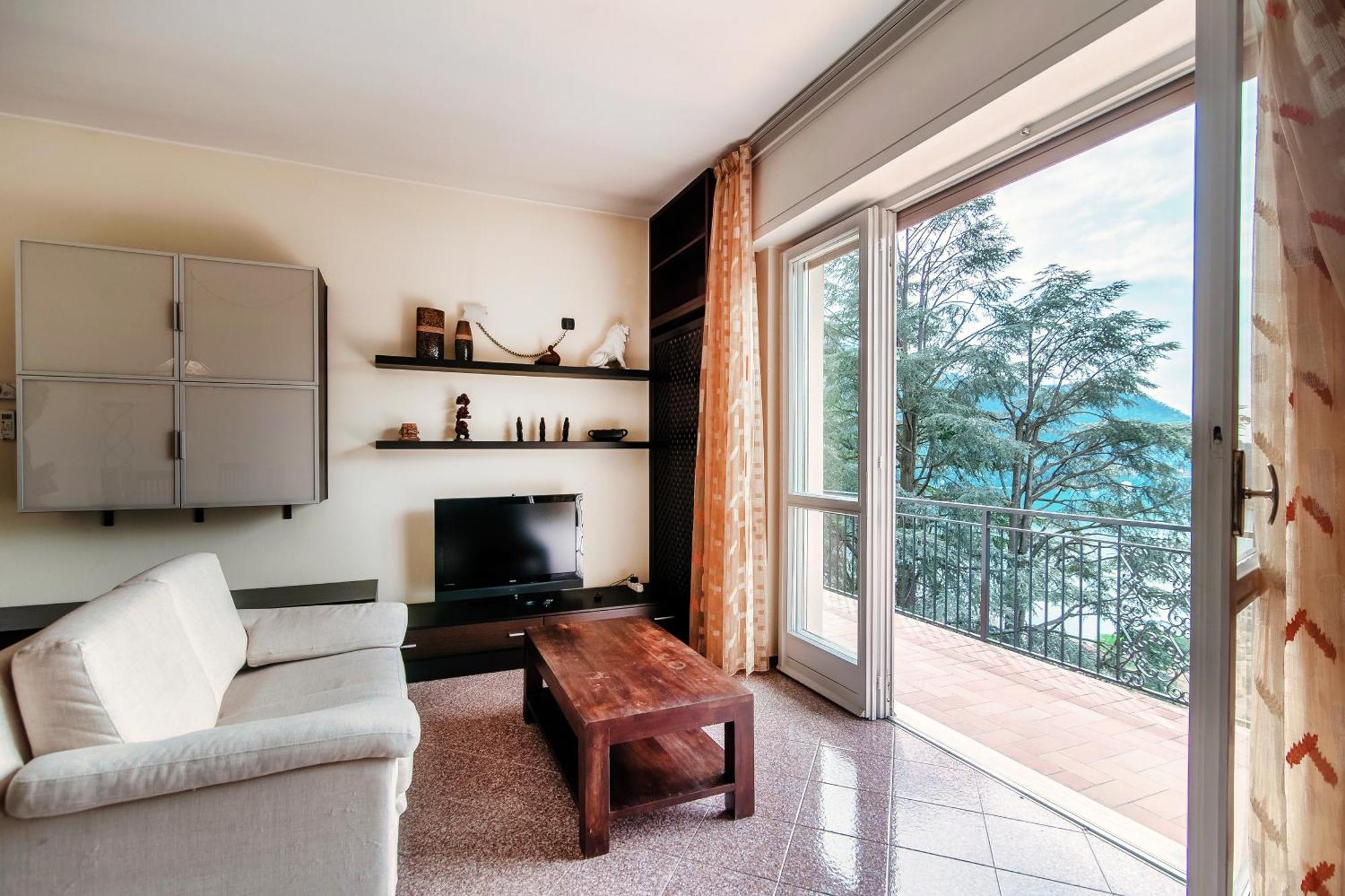 Vista Lario Apartment - Aqua Apartments チェルノッビオ エクステリア 写真
